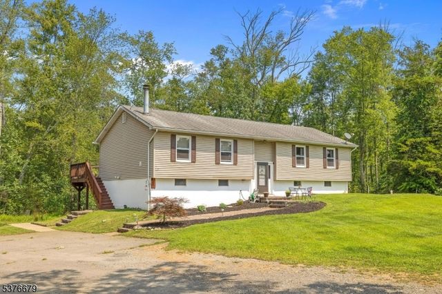 411 Shades Of Death Rd, Allamuchy Twp., NJ 07838