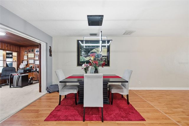 718 BAY VISTA BOULEVARD S, St Petersburg, FL 33705