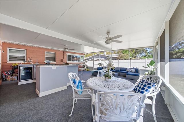 718 BAY VISTA BOULEVARD S, St Petersburg, FL 33705