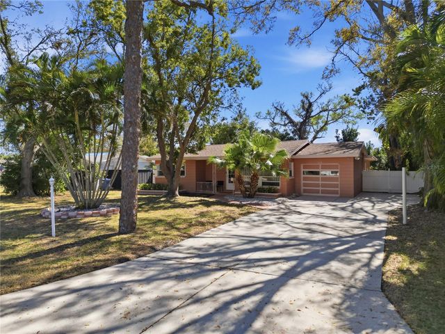 718 BAY VISTA BOULEVARD S, St Petersburg, FL 33705