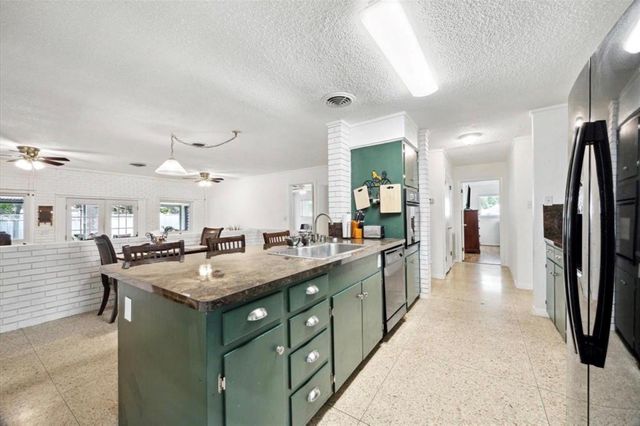 3224 Patricia Lane, Pearland, TX 77581