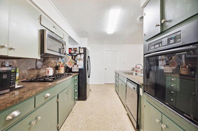 3224 Patricia Lane, Pearland, TX 77581