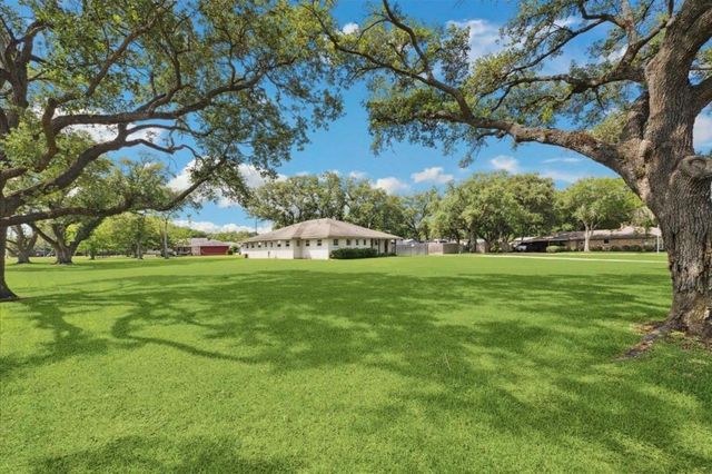 3224 Patricia Lane, Pearland, TX 77581