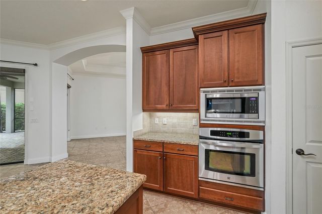 13030 EAGLES ENTRY DRIVE, Odessa, FL 33556