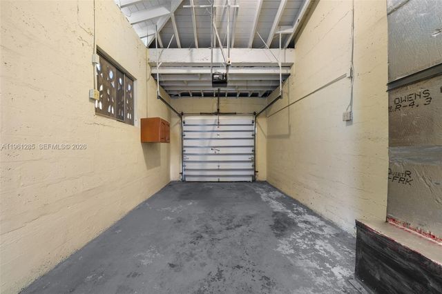 404 N Shore Dr, Miami Beach, FL 33141