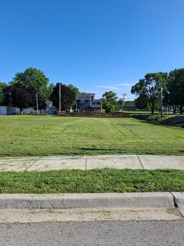 652 Penfield Street, Beecher, IL 60401