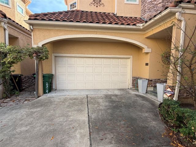 2319 Potomac Drive, Houston, TX 77057