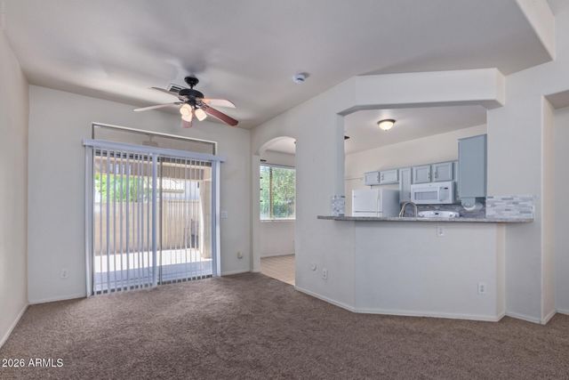 14307 W LEXINGTON Avenue, Goodyear, AZ 85395