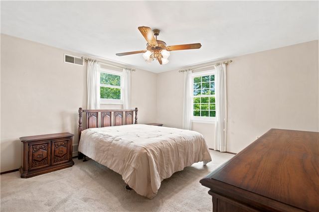 1852 Patricia Drive, South Park, PA 15129