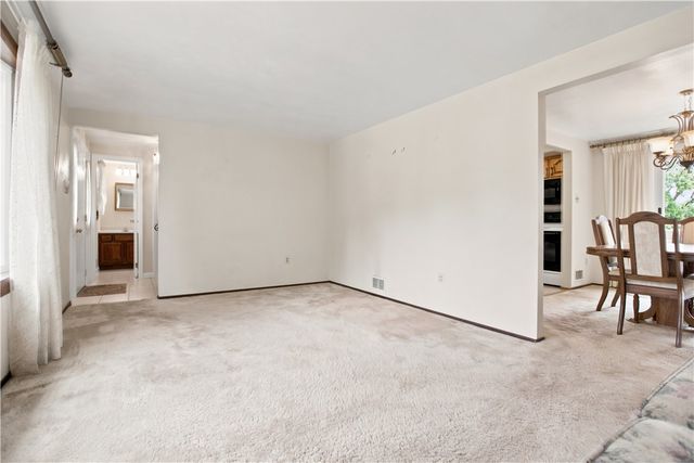 1852 Patricia Drive, South Park, PA 15129
