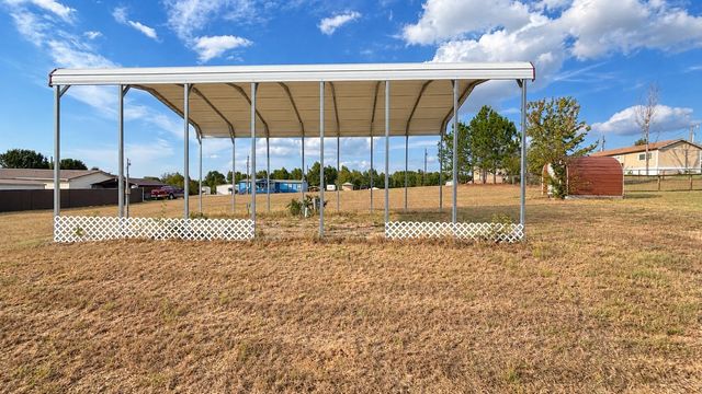 499 Whitefoot, Quitman, TX 75783