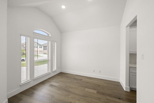 6716 Rosby Avenue, Fort Worth, TX 76123