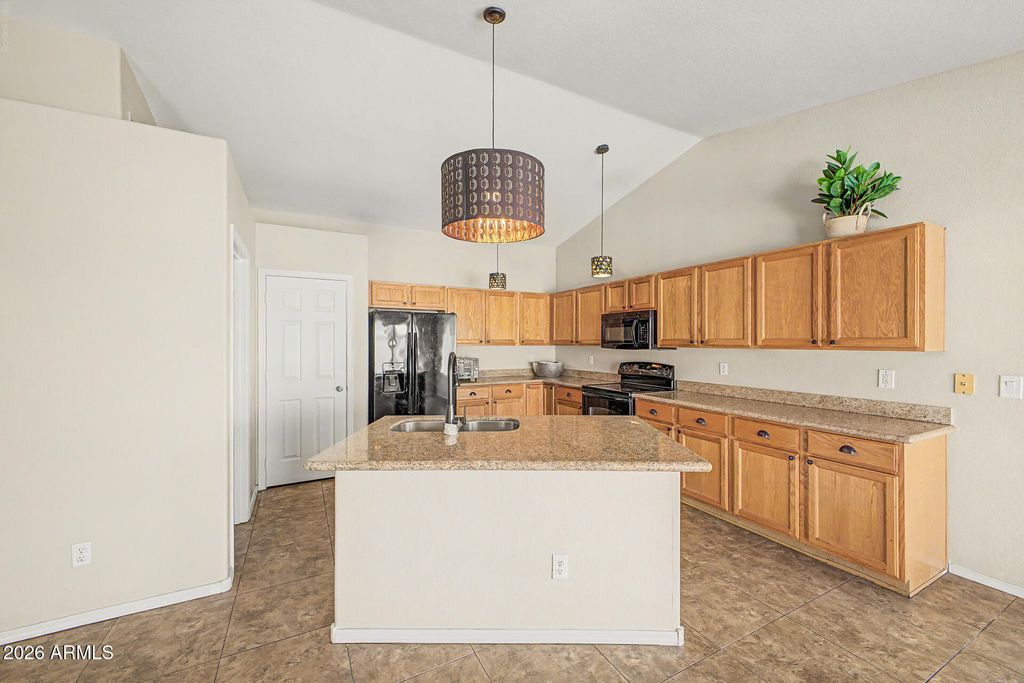 6310 E PORTIA Street, Mesa, AZ 85215 — photo 3