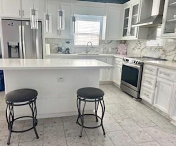 105 County Road 5213, Cleveland, TX 77327