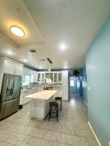 105 County Road 5213, Cleveland, TX 77327