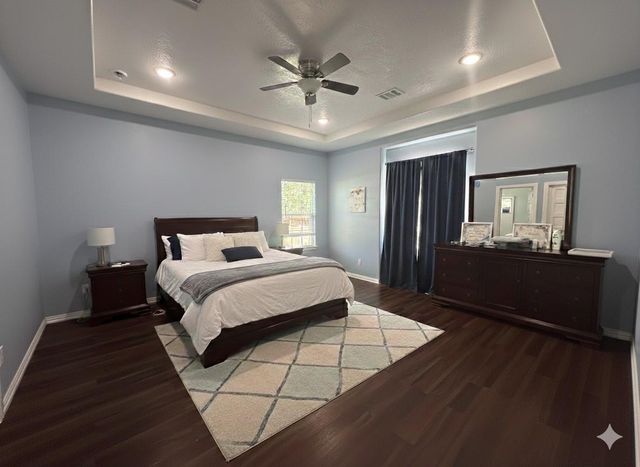 105 County Road 5213, Cleveland, TX 77327