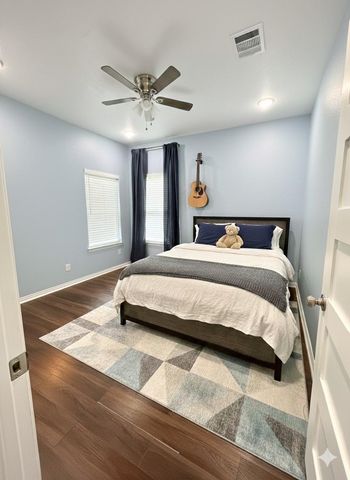 105 County Road 5213, Cleveland, TX 77327