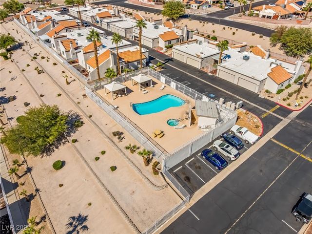 2136 Pebble Creek Lane, Laughlin, NV 89029