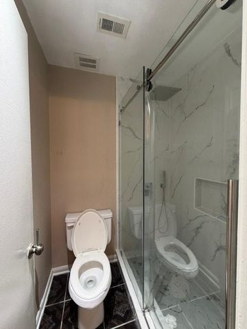 5510 Deep Forest Drive, Houston, TX 77092