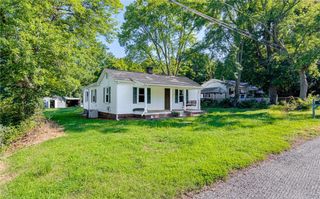 219 Craft Drive, Winston-salem, NC 27105