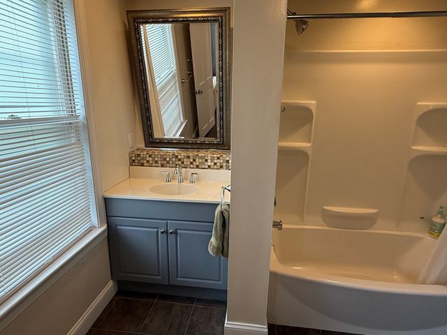 9 West St. 1, Westborough, MA 01581