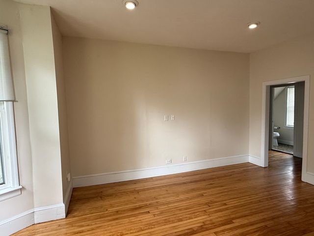 9 West St. 1, Westborough, MA 01581