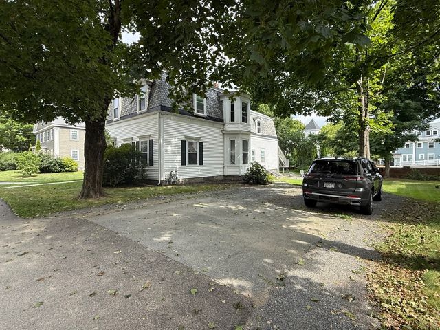 9 West St. 1, Westborough, MA 01581