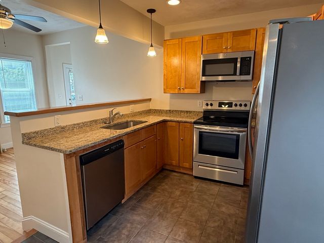 9 West St. 1, Westborough, MA 01581