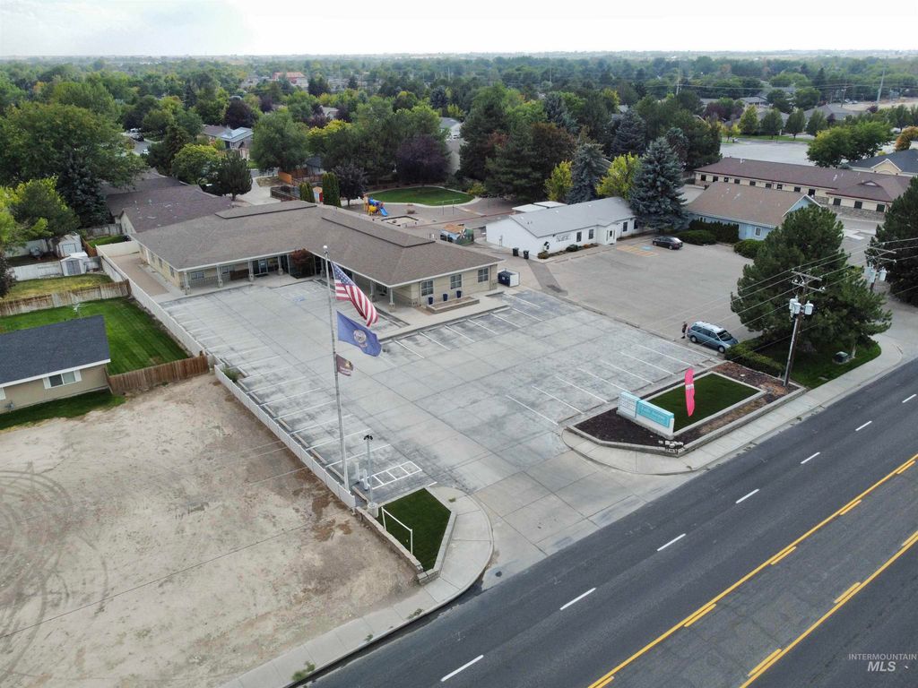 260 Falls Ave, Twin Falls, ID 83301 photo 3