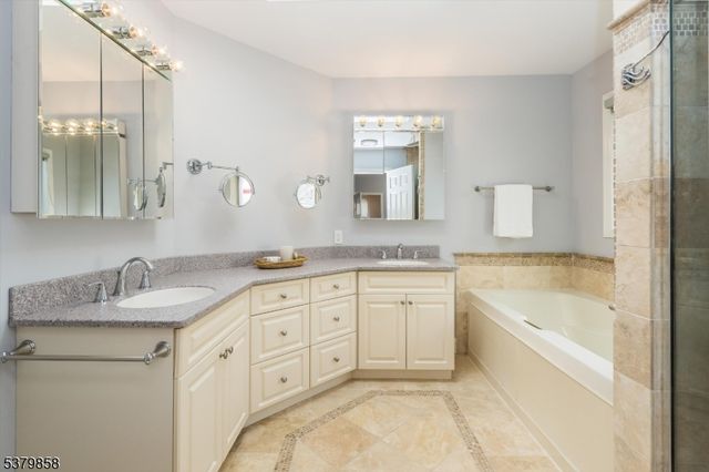 14 Bongart Dr, West Orange Twp., NJ 07052