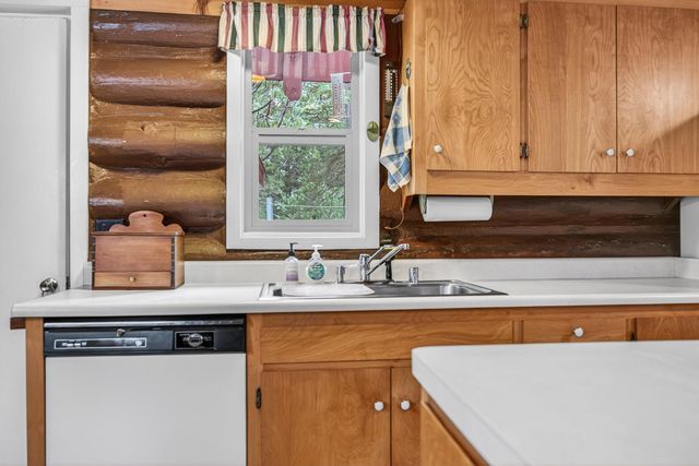 1224 Moran Rd, Arnold, CA 95223