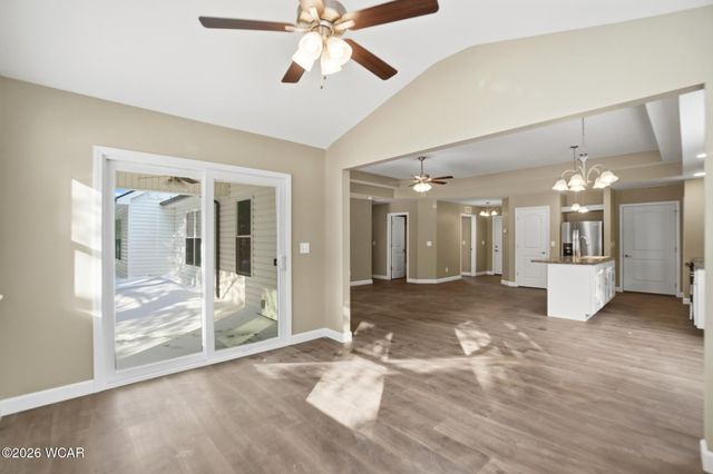 2878 Autumn Lake Drive, Lima, OH 45801