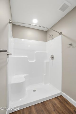 2878 Autumn Lake Drive, Lima, OH 45801