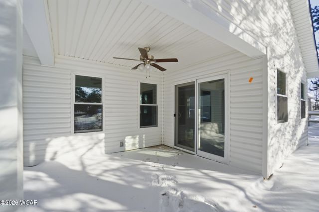 2878 Autumn Lake Drive, Lima, OH 45801