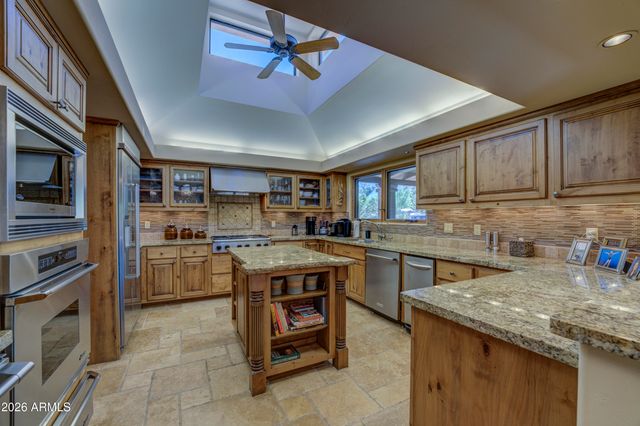 1204 E MESQUITE Drive, Carefree, AZ 85377