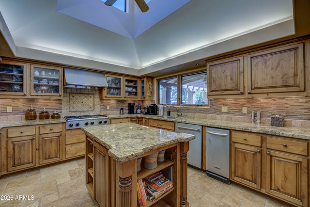 1204 E MESQUITE Drive, Carefree, AZ 85377