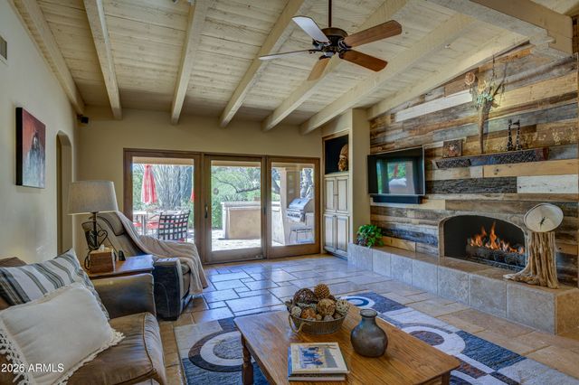 1204 E MESQUITE Drive, Carefree, AZ 85377