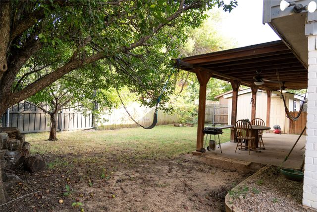 2521 Channing Drive, Grand Prairie, TX 75052
