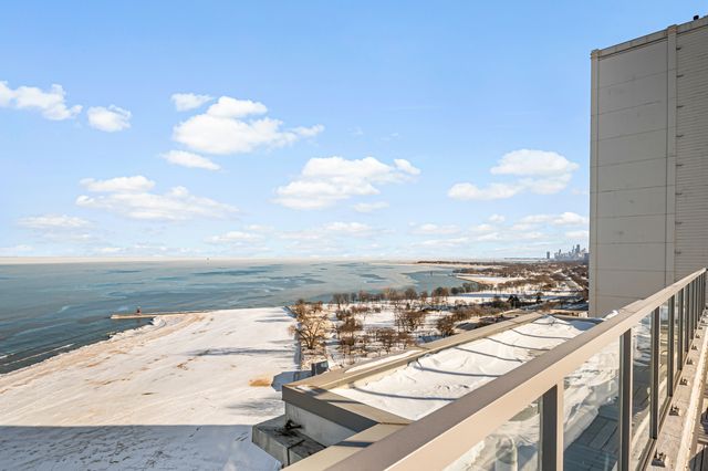 5757 N Sheridan Road 15G, Chicago, IL 60660