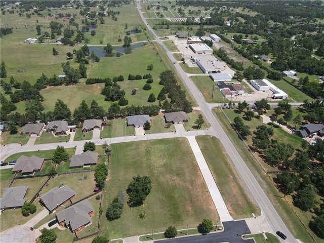 2 N Council Road, Blanchard, OK 73010