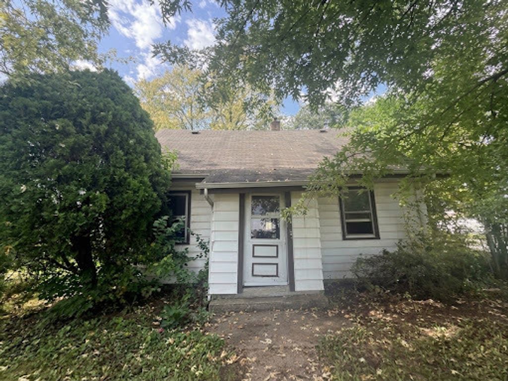 7534 Latrobe Avenue, Burbank, IL 60459 — exterior