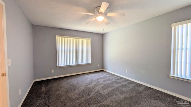 7448 Chimney Pines Dr, Pensacola, FL 32526