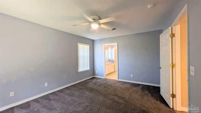 7448 Chimney Pines Dr, Pensacola, FL 32526