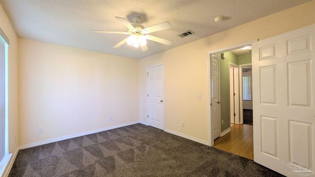 7448 Chimney Pines Dr, Pensacola, FL 32526