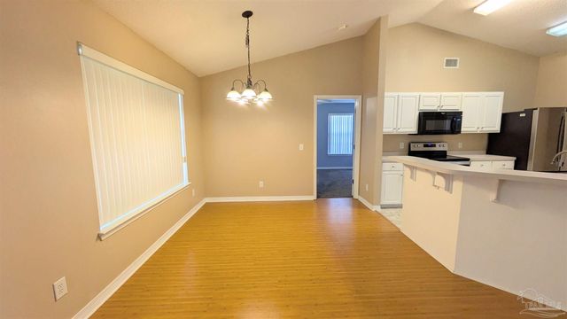 7448 Chimney Pines Dr, Pensacola, FL 32526