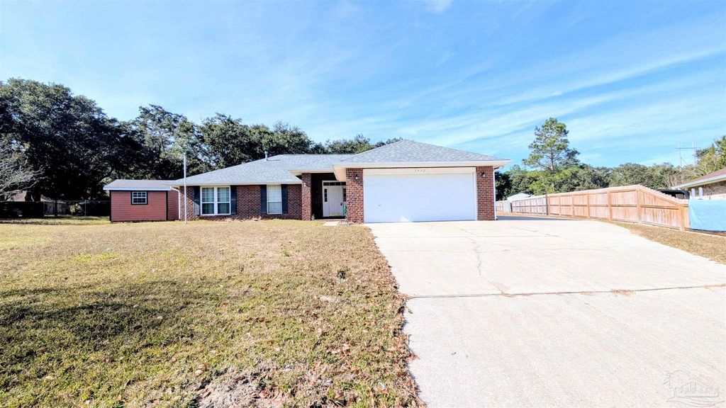 7448 Chimney Pines Dr, Pensacola, FL 32526