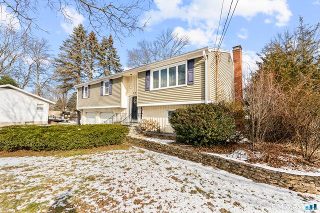 282 Hillcrest Avenue, Newington, CT 06111