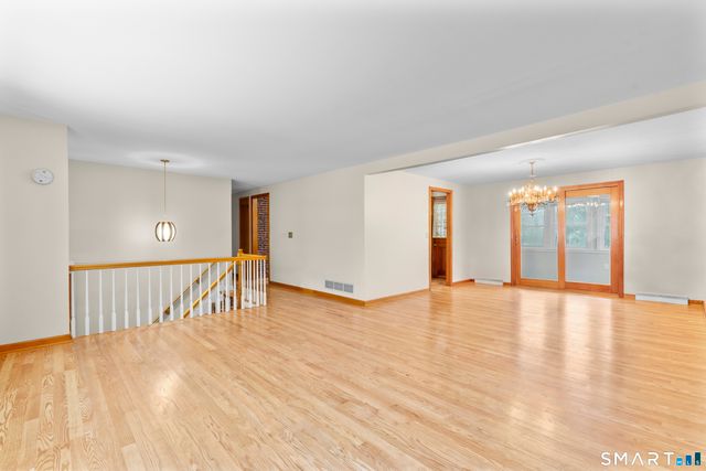 282 Hillcrest Avenue, Newington, CT 06111