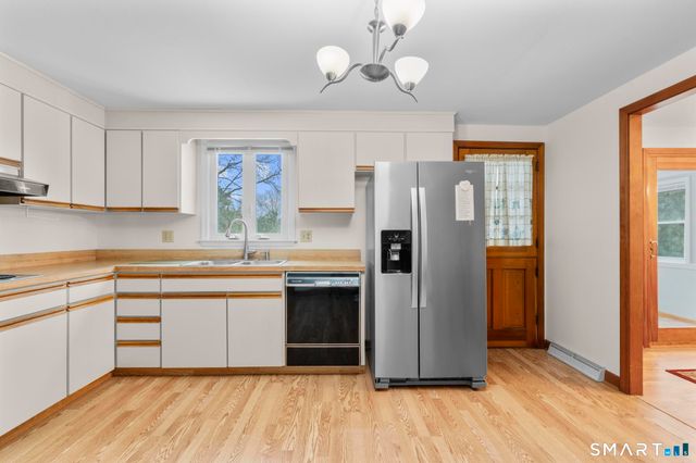 282 Hillcrest Avenue, Newington, CT 06111