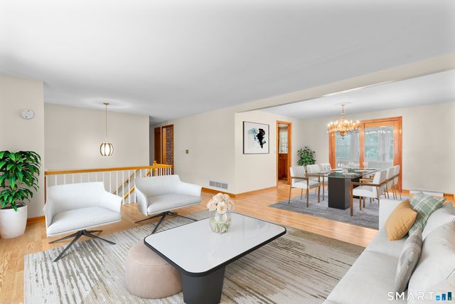 282 Hillcrest Avenue, Newington, CT 06111